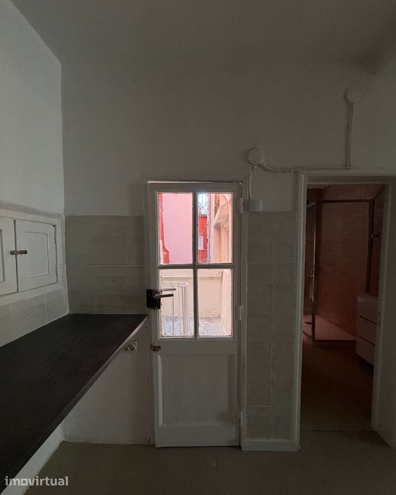 Apartamento T2 para Arrendar | Santos-o-Velho / Madragoa | Lisboa - Grande imagem: 4/26