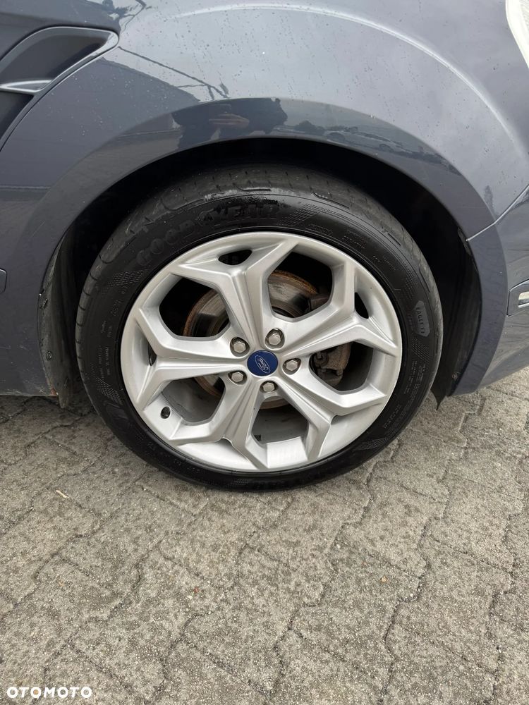Ford S-Max - 9
