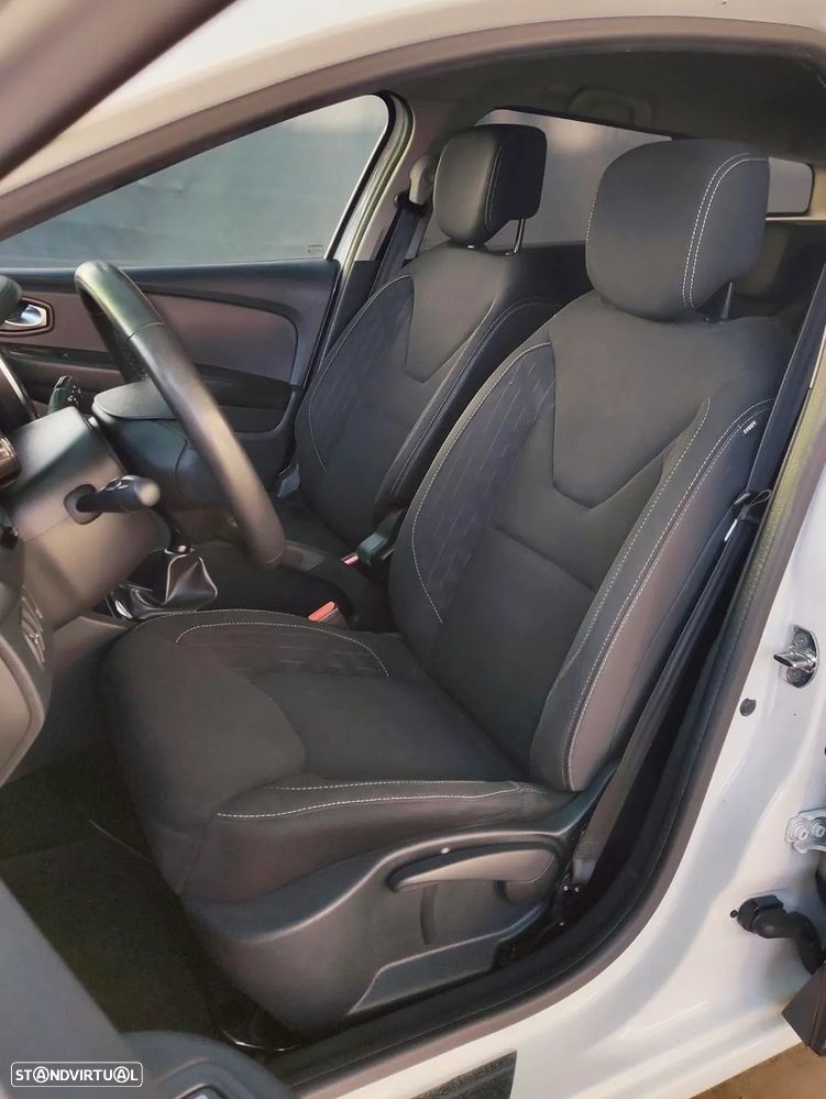 Renault Clio Sport Tourer - 7