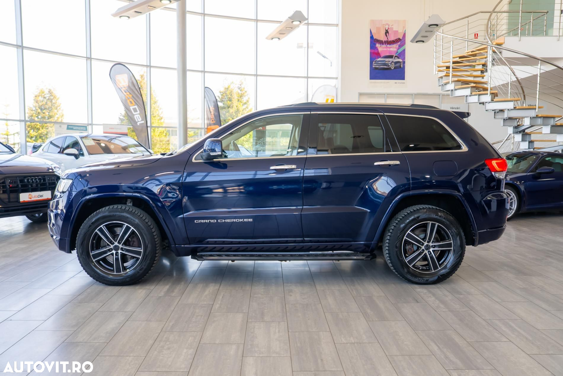 Jeep Grand Cherokee - 4