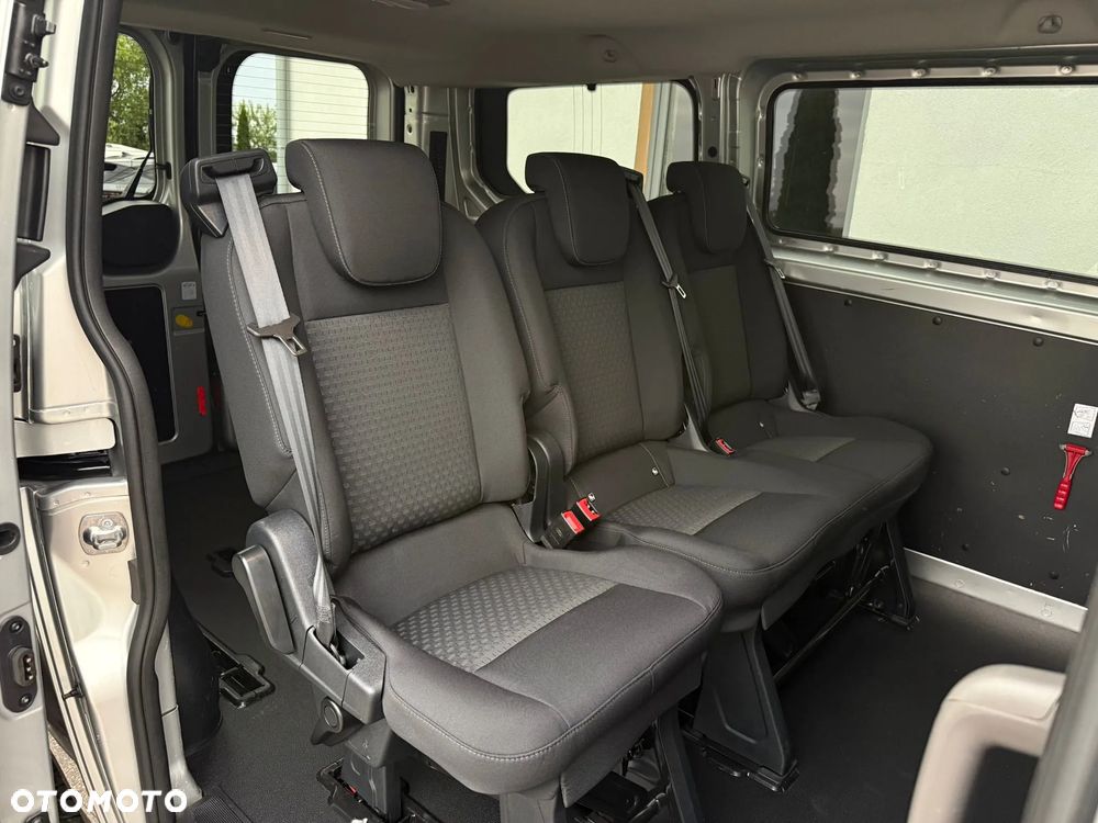 Ford Transit Custom - 23