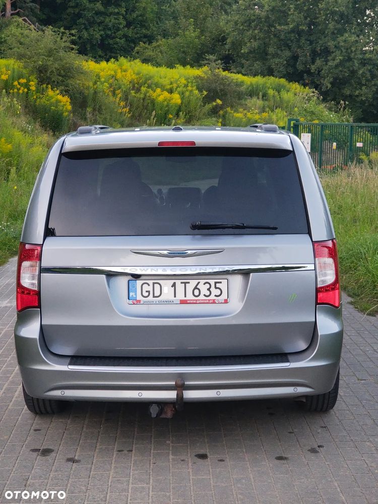 Chrysler Town & Country 3.6 Limited - 5