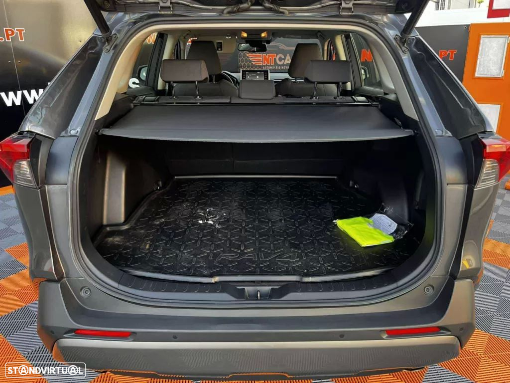 Toyota RAV4 2.5 HDF Comfort - 20