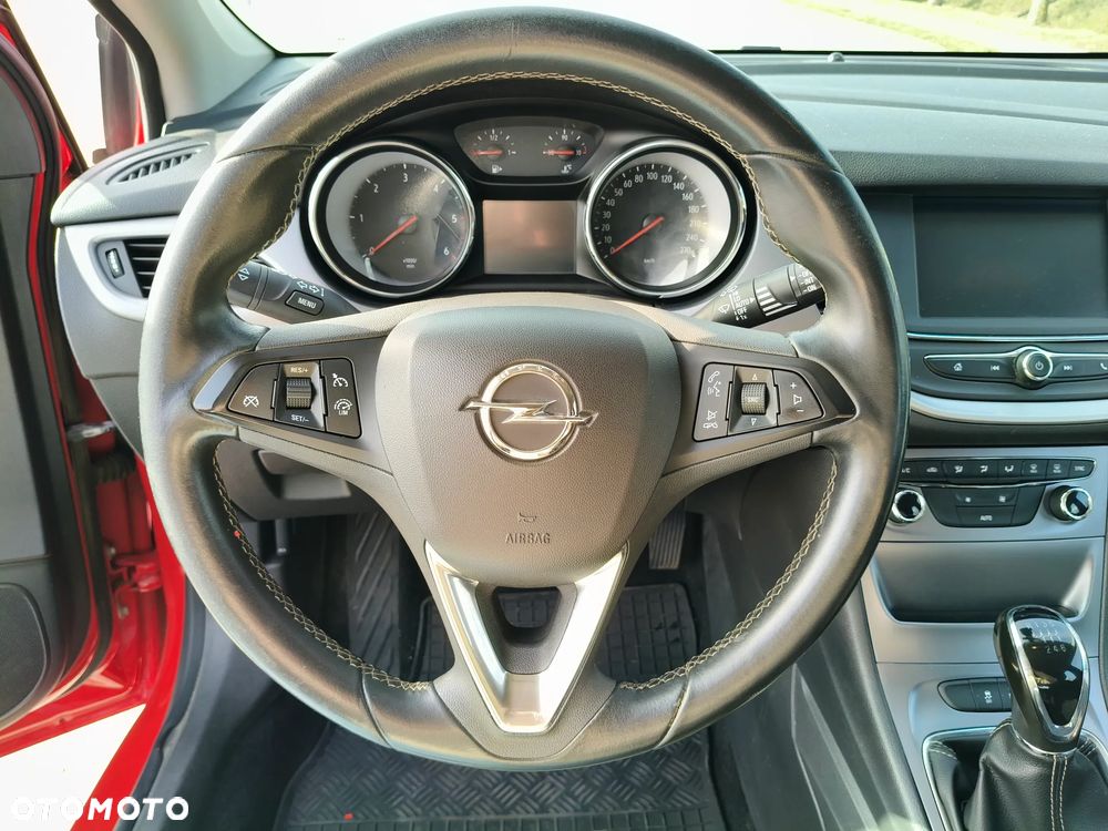 Opel Astra 1.6 CDTI Enjoy - 14