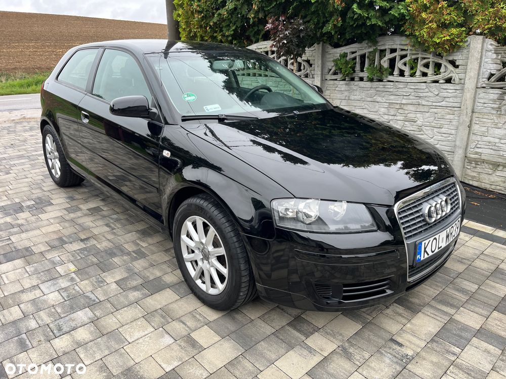 Audi A3 1.6 Ambiente - 1