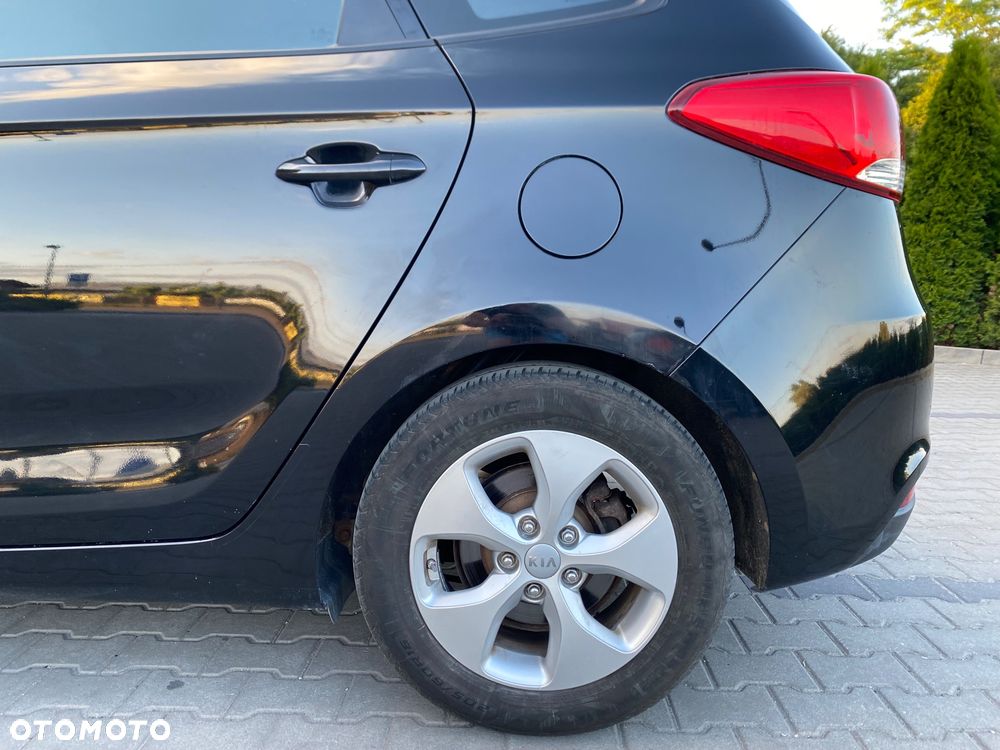 Kia Carens 1.7 CRDi Edition 7 - 3