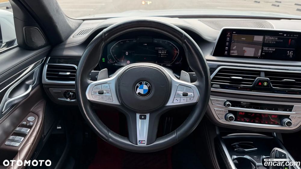 BMW Seria 7 - 17