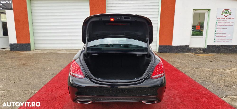 Mercedes-Benz C - 22