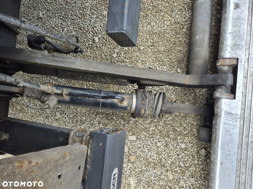 Winda palfinger 1000kg ,typ 1000AQ, Iveco, blat 180cm, 2013 rok, stan idealny! - 9