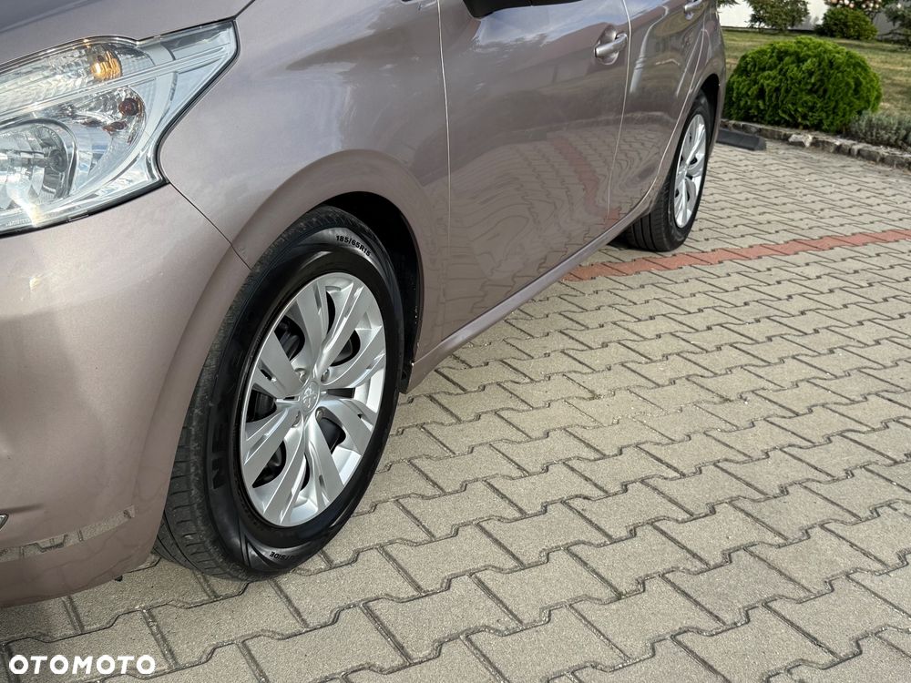 Peugeot 208 1.4 VTi Allure - 19