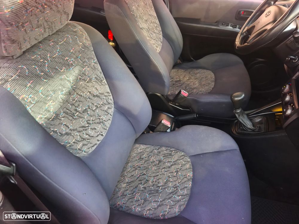 Hyundai Matrix 1.5 CRDi GLS - 8