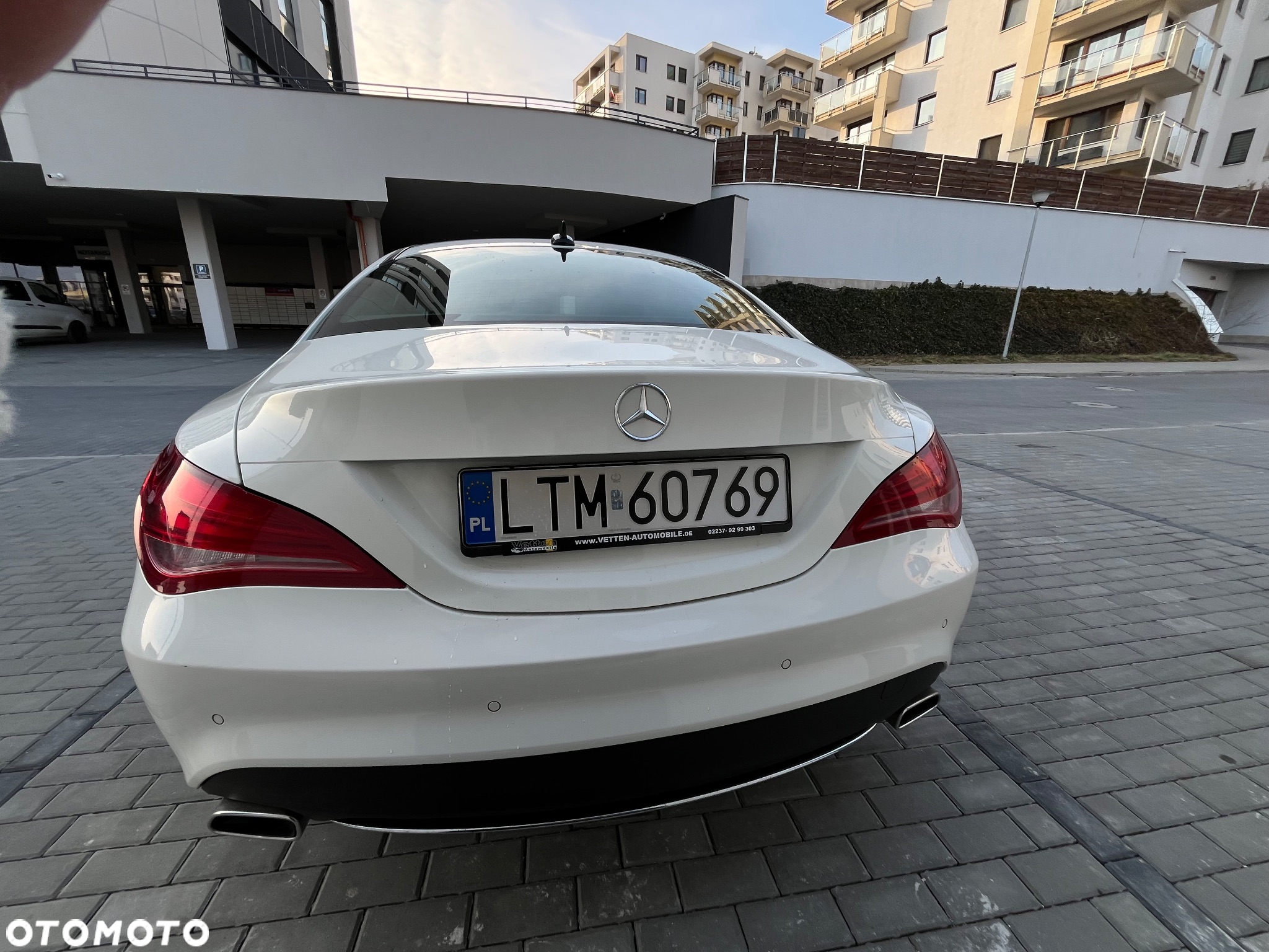 Mercedes-Benz CLA 180 - 8