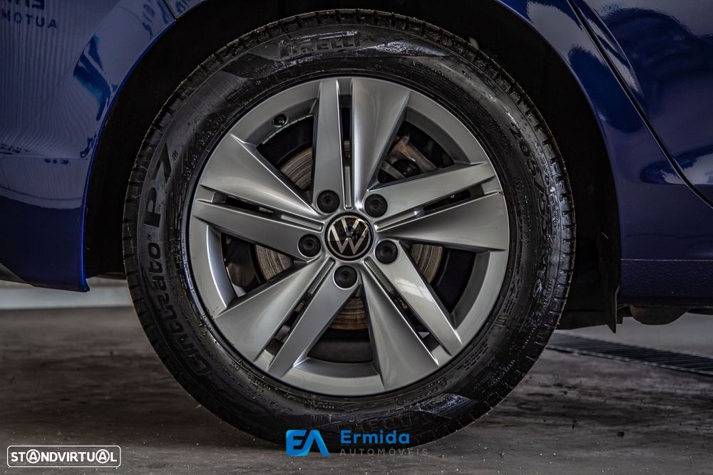 VW Golf 1.0 eTSI Life DSG - 19