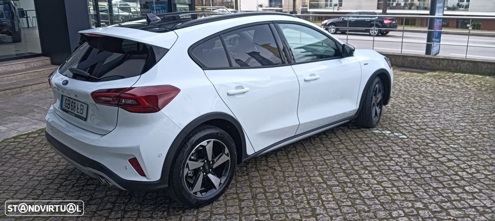Ford Focus 1.0 EcoBoost MHEV Active X - 6