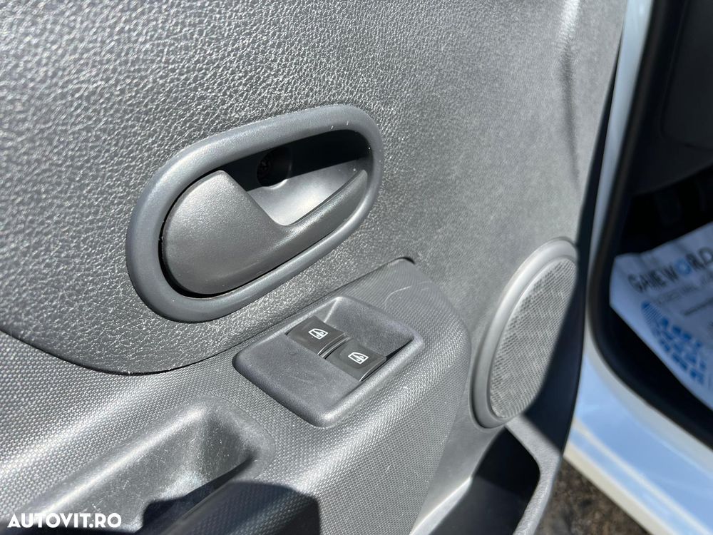 Dacia Logan 0.9 TCe Laureate - 20