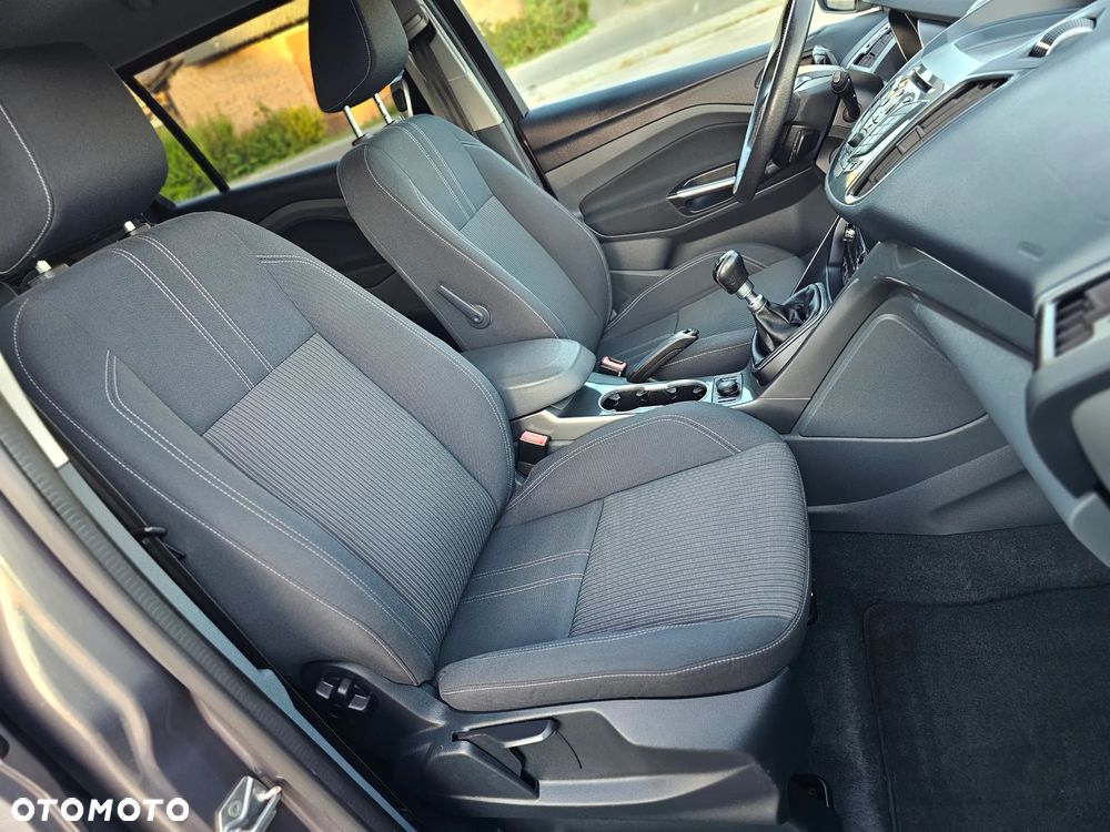 Ford Grand C-MAX 2.0 TDCi Titanium - 11