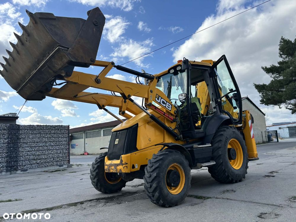 JCB 3CXeco - 9