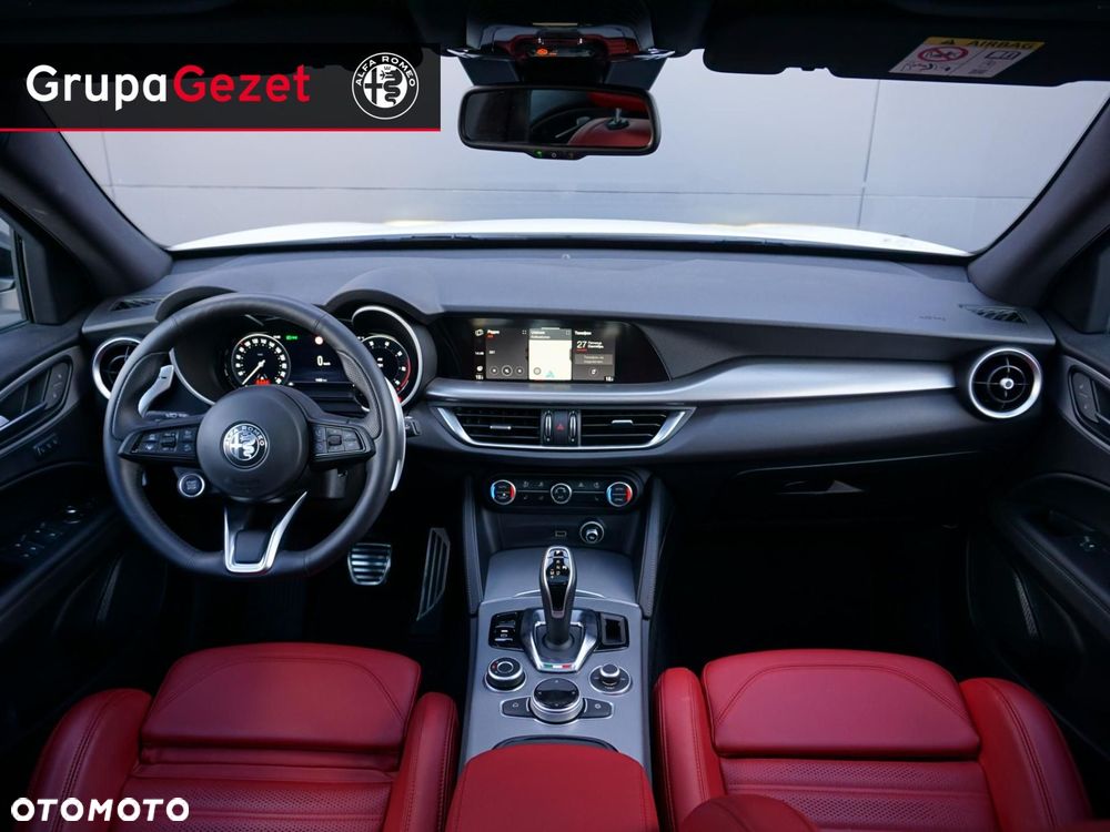 Alfa Romeo Stelvio - 4