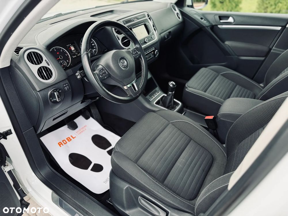 Volkswagen Tiguan 2.0 TDI DPF BlueMotion Technology Cup Sport & Style - 14