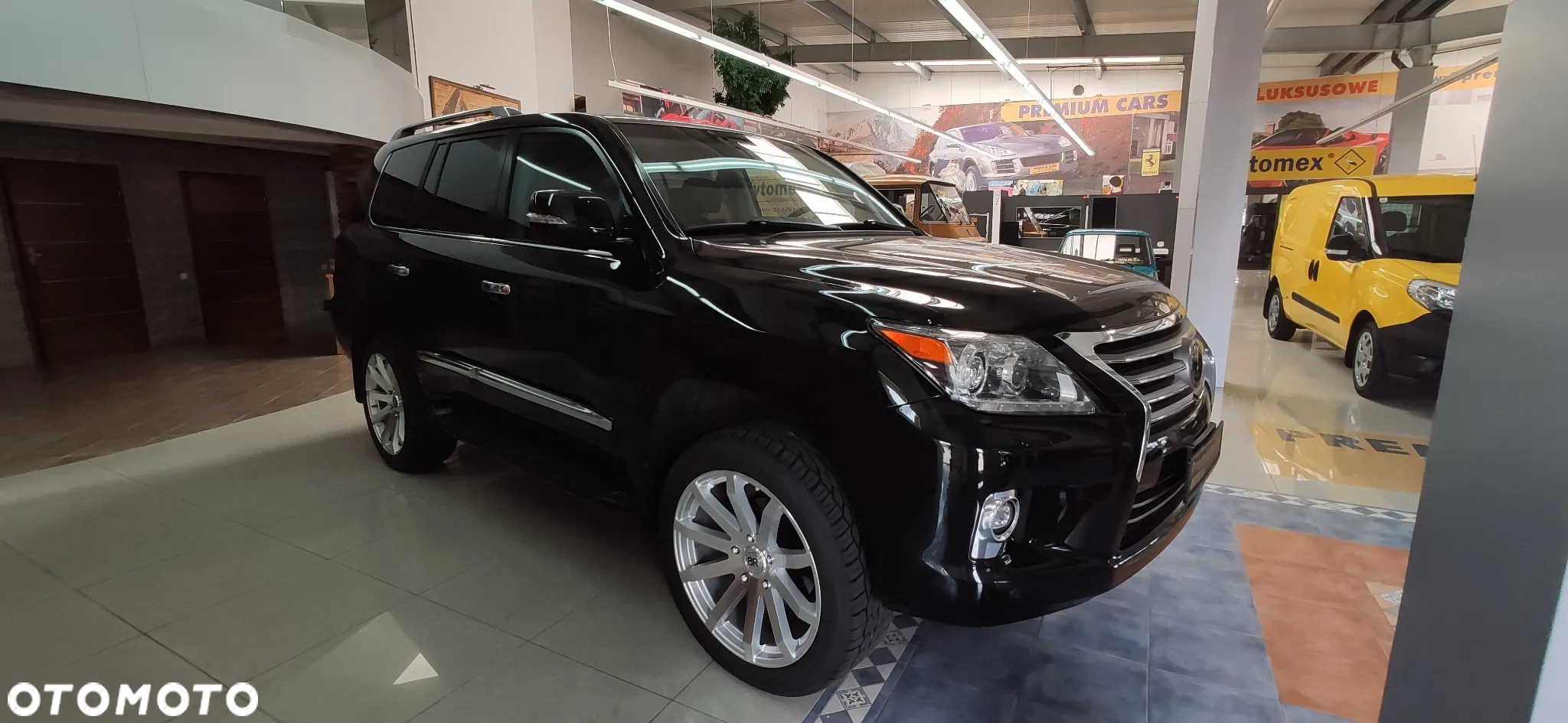 Lexus LX 570 Omotenashi - 20