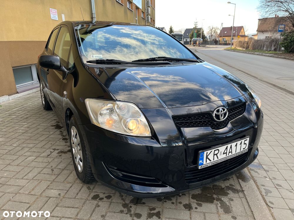 Toyota Auris 1.4 D-4D Premium - 10