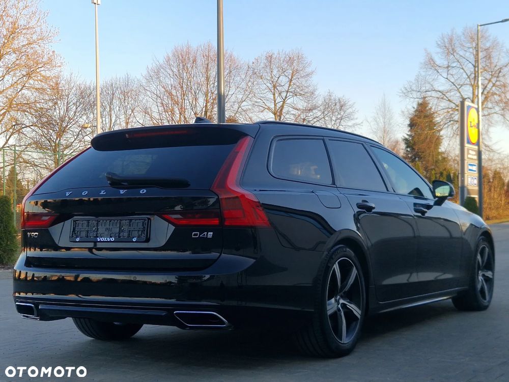 Volvo V90 D4 Geartronic R Design - 16