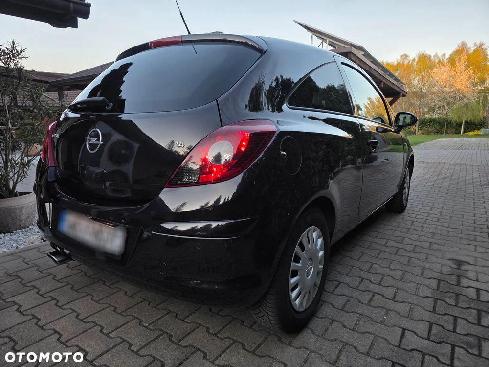 Opel Corsa 1.4 16V Color Edition - 21