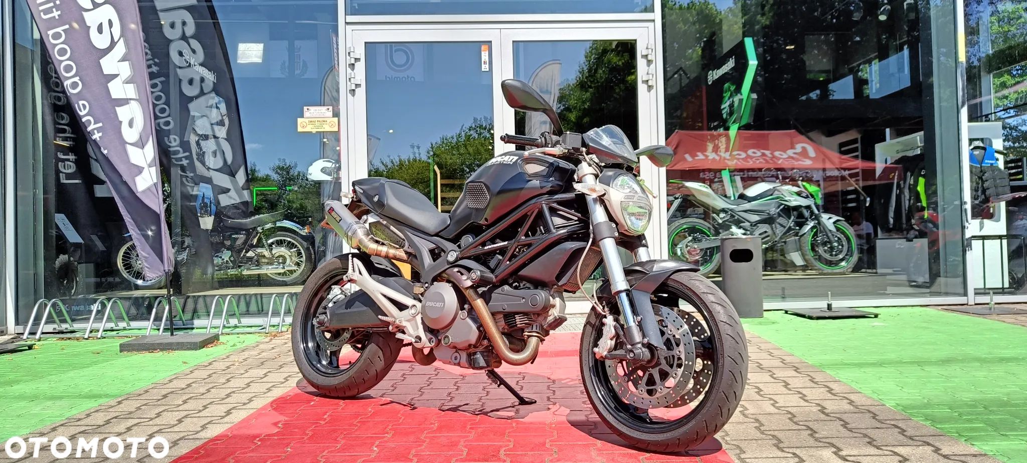 Ducati Monster - 1