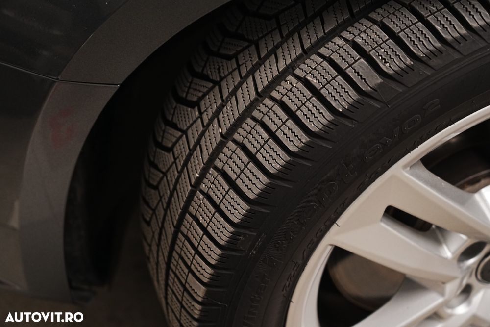 Audi A4 Avant 2.0 TDI quattro S tronic Sport - 23