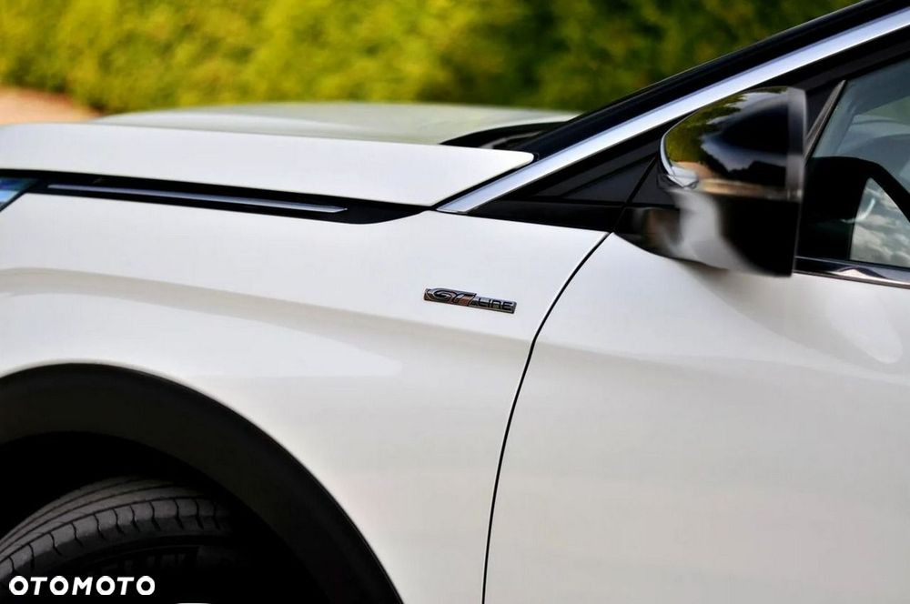 Peugeot 3008 1.2 PureTech Allure S&S - 9
