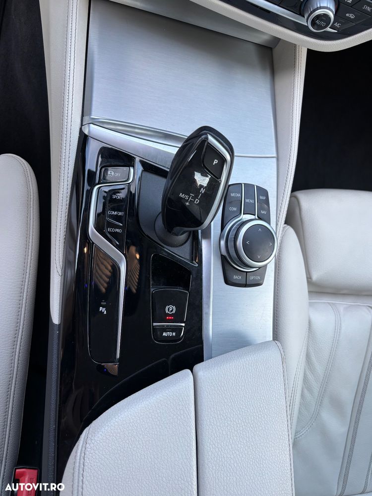 BMW Seria 5 540i xDrive AT MHEV - 2