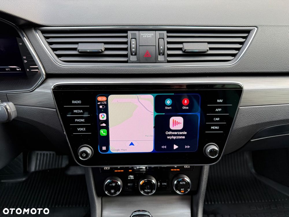 Skoda Superb 1.5 TSI Style DSG - 30