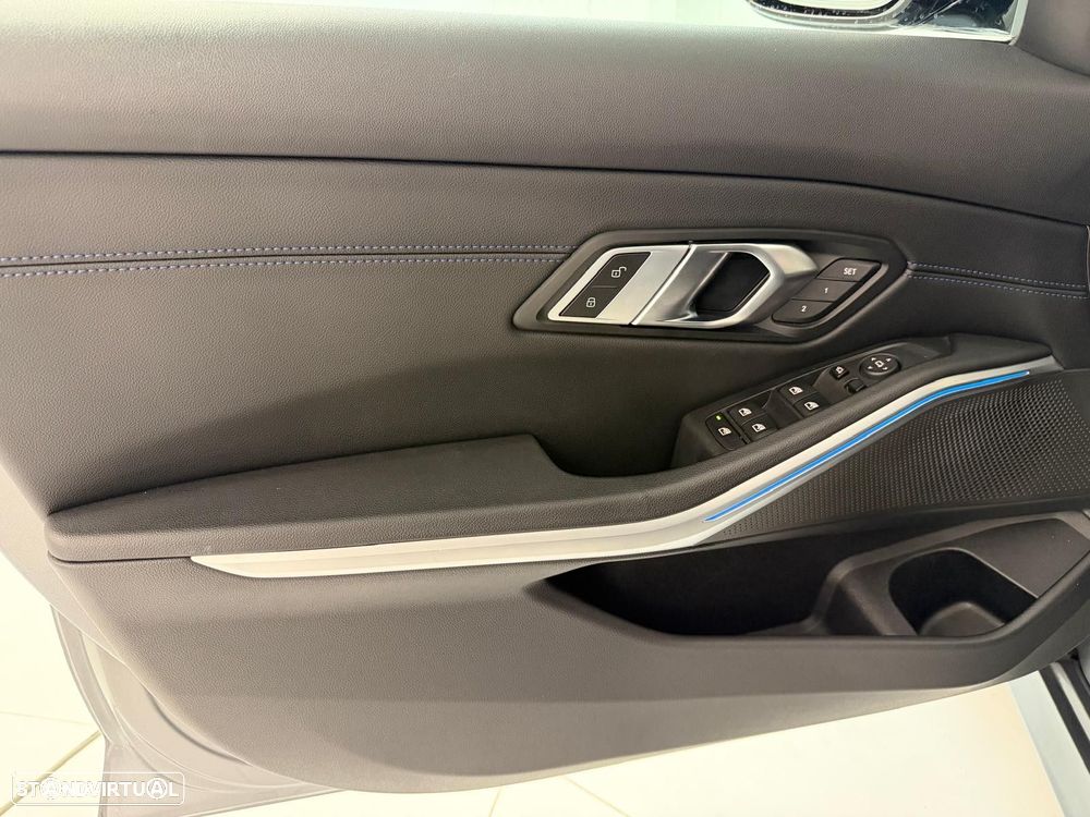 BMW M340 d xDrive - 21