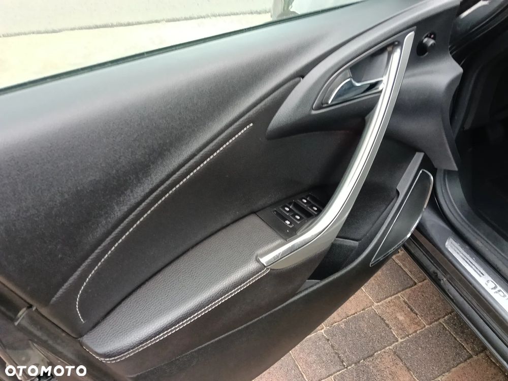 Opel Astra 1.4 T Cosmo - 12