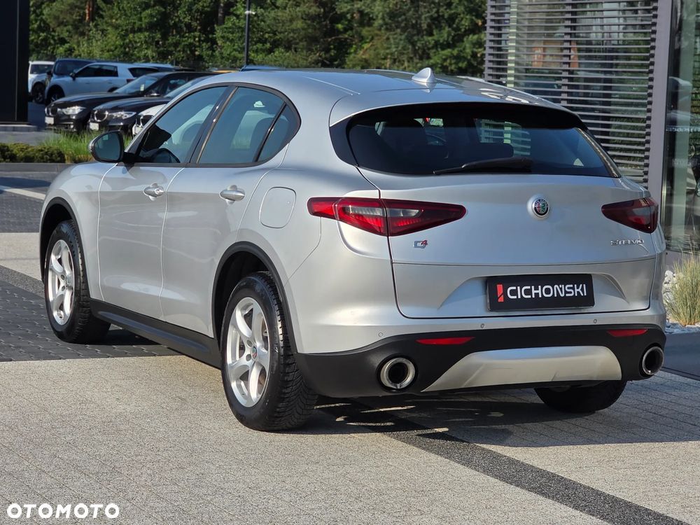 Alfa Romeo Stelvio 2.0 Turbo Super Q4 - 7