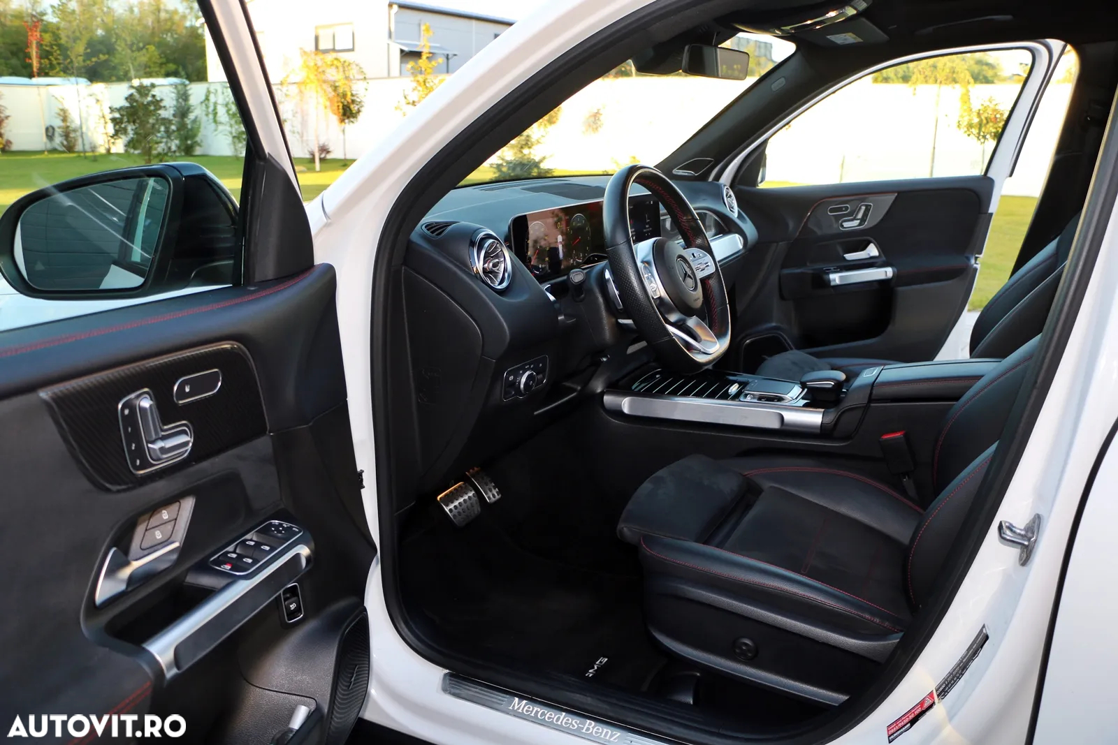 Mercedes-Benz GLB 250 4Matic 8G-DCT AMG Line Advanced Plus - 23