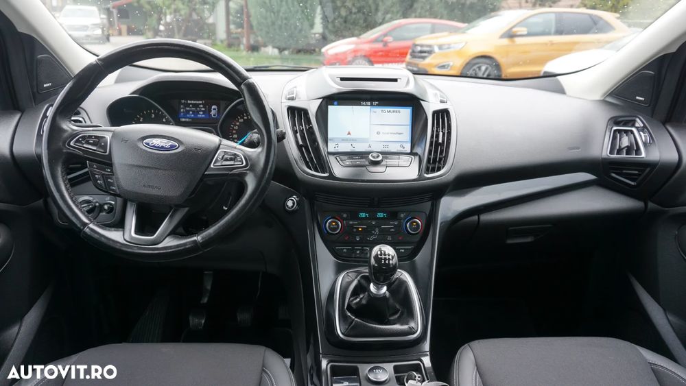 Ford Kuga 2.0 TDCi 4WD Titanium - 16