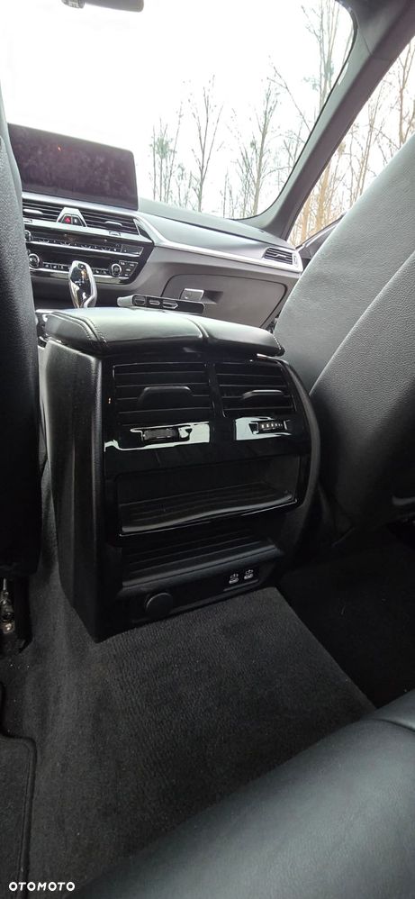 BMW Seria 5 530i - 17