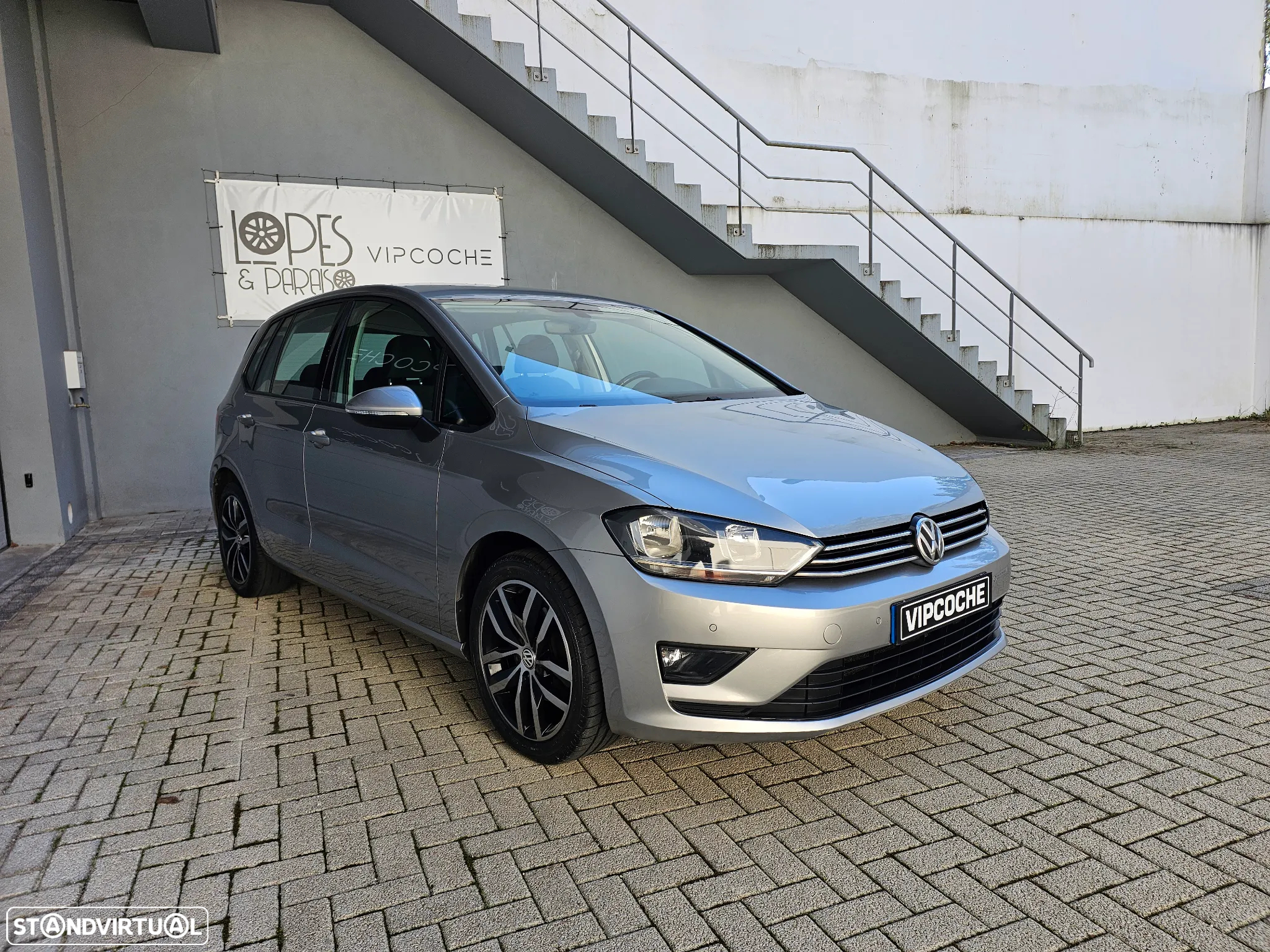 VW Golf 1.6 TDI Highline - 21
