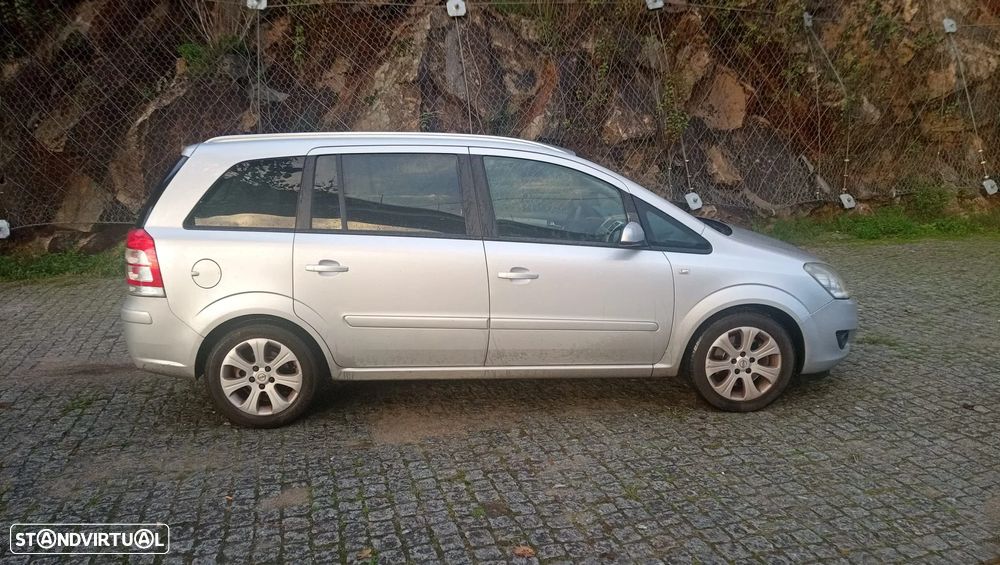 Opel Zafira 1.7 CDTi Enjoy - 7