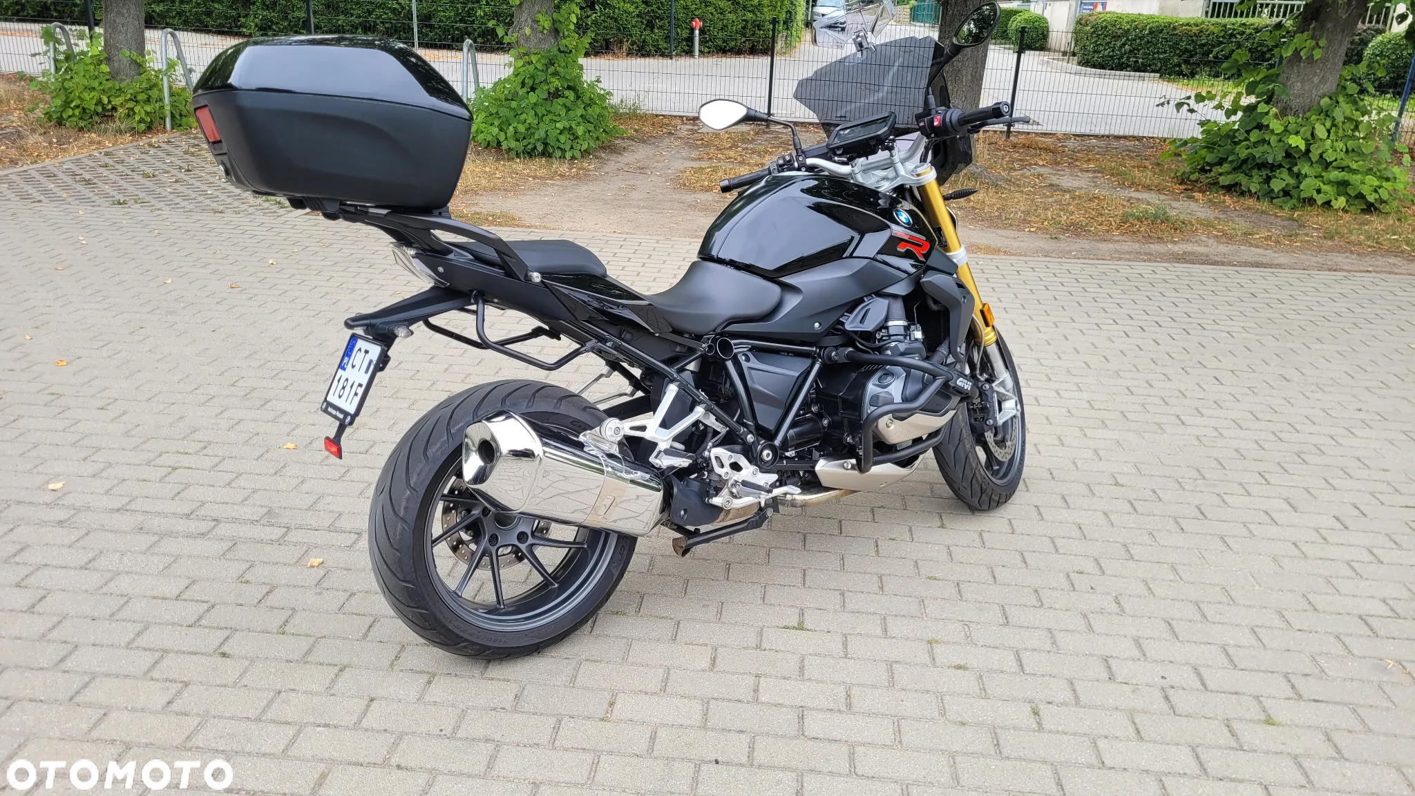 BMW R - 12