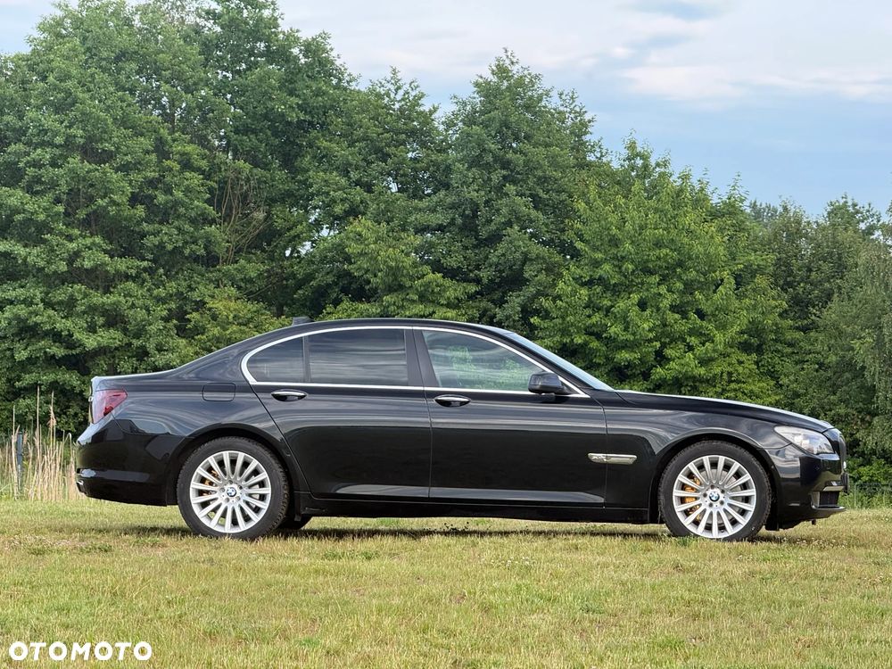 BMW Seria 7 740d - 9