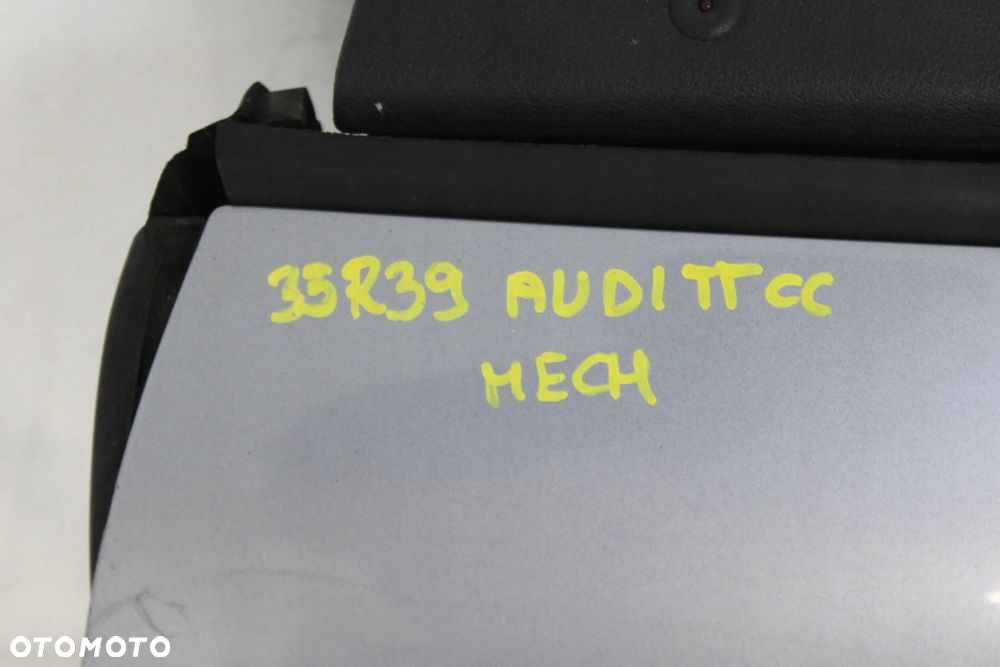 AUDI TT I 8N 1999R- DRZWI PRAWE PRAWY PRZÓD PRZEDNIE LY7J - KOD LAKIERU - 10
