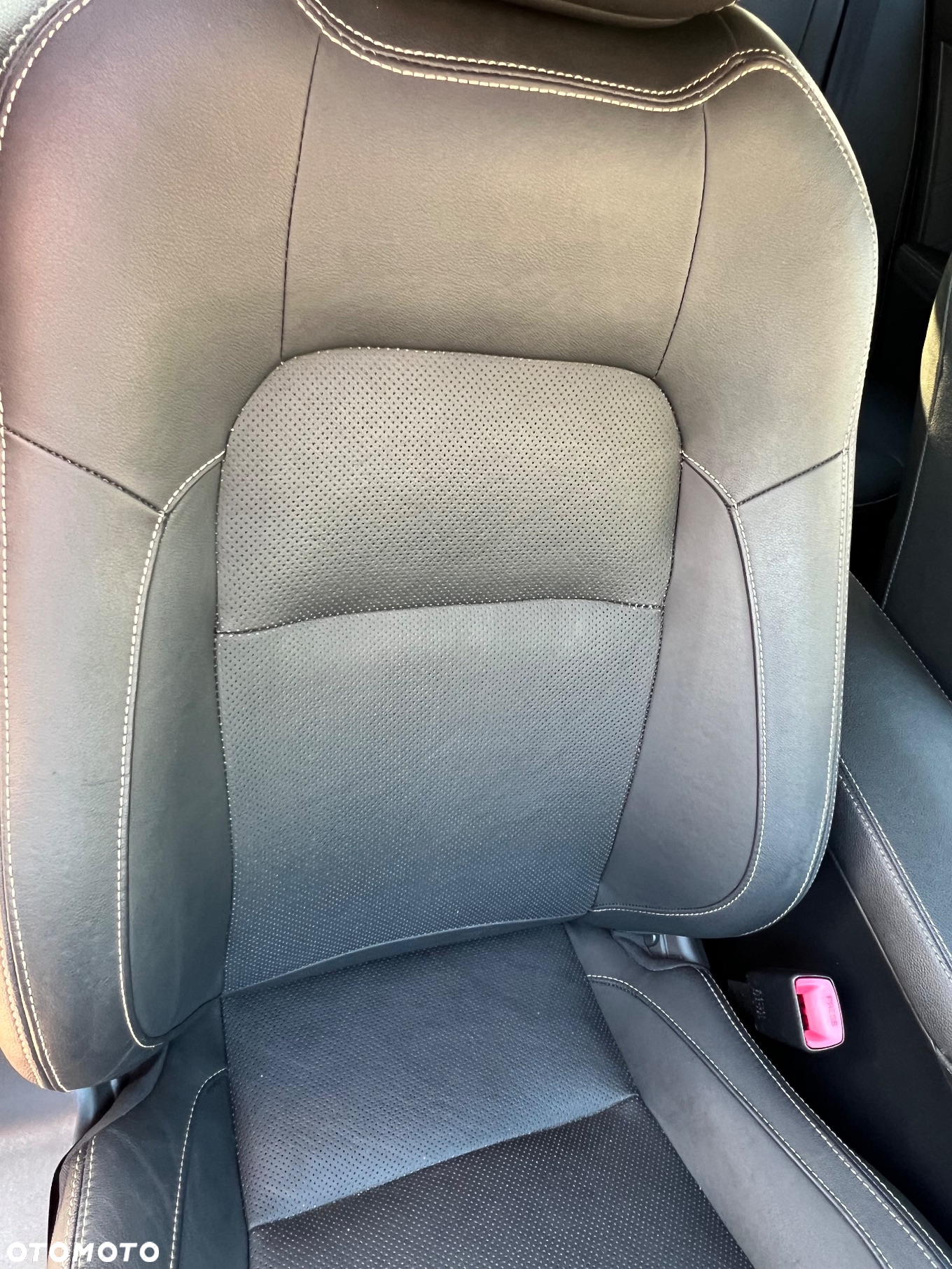 Toyota Avensis Touring Sports 2.0 D-4D Edition S+ - 29