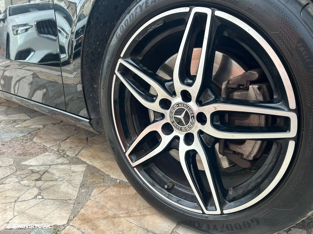 Mercedes-Benz A 250 e Style Plus - 52