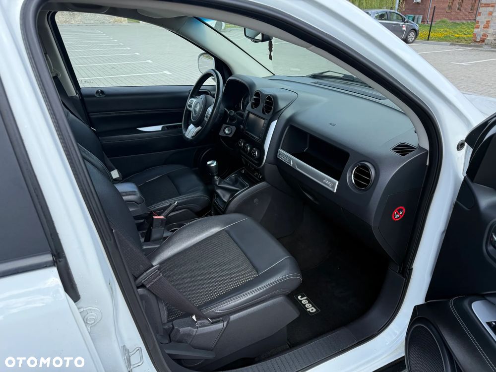 Jeep Compass - 13