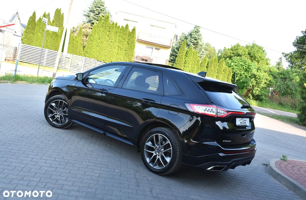 Ford Edge 2.0 TDCi Bi-Turbo 4x4 ST-LINE - 3