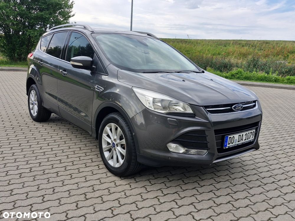 Ford Kuga 2.0 TDCi 2x4 Titanium - 1