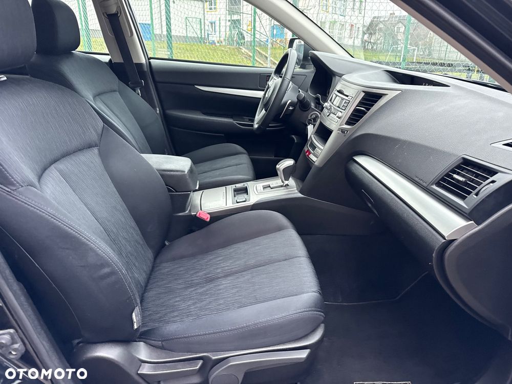 Subaru Legacy 2.0i Lineartronic Trend - 18