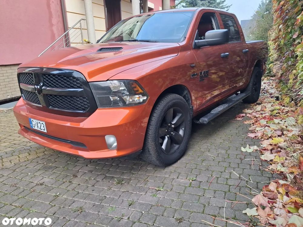 Dodge RAM - 4
